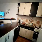 Sany Apartment *