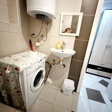 Sany Apartman *